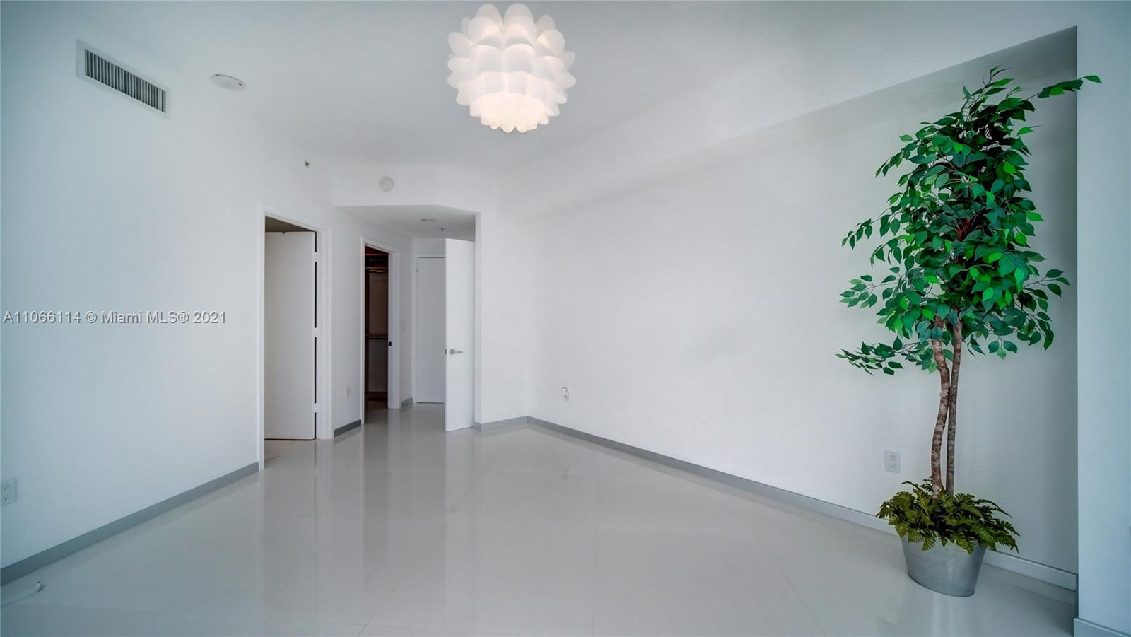 MARINA PALMS RESIDENCES S - Residential