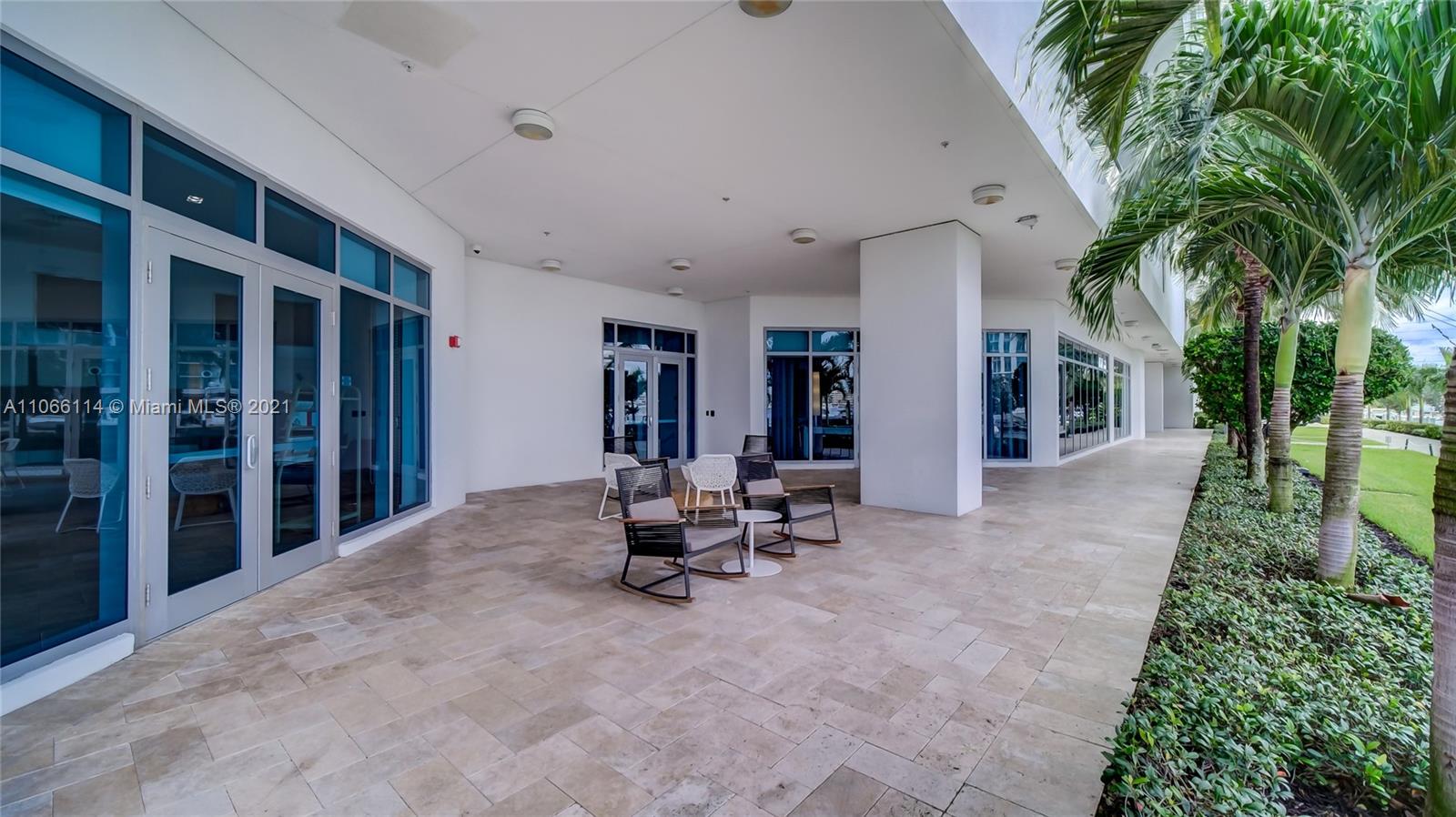 MARINA PALMS RESIDENCES S - Residential