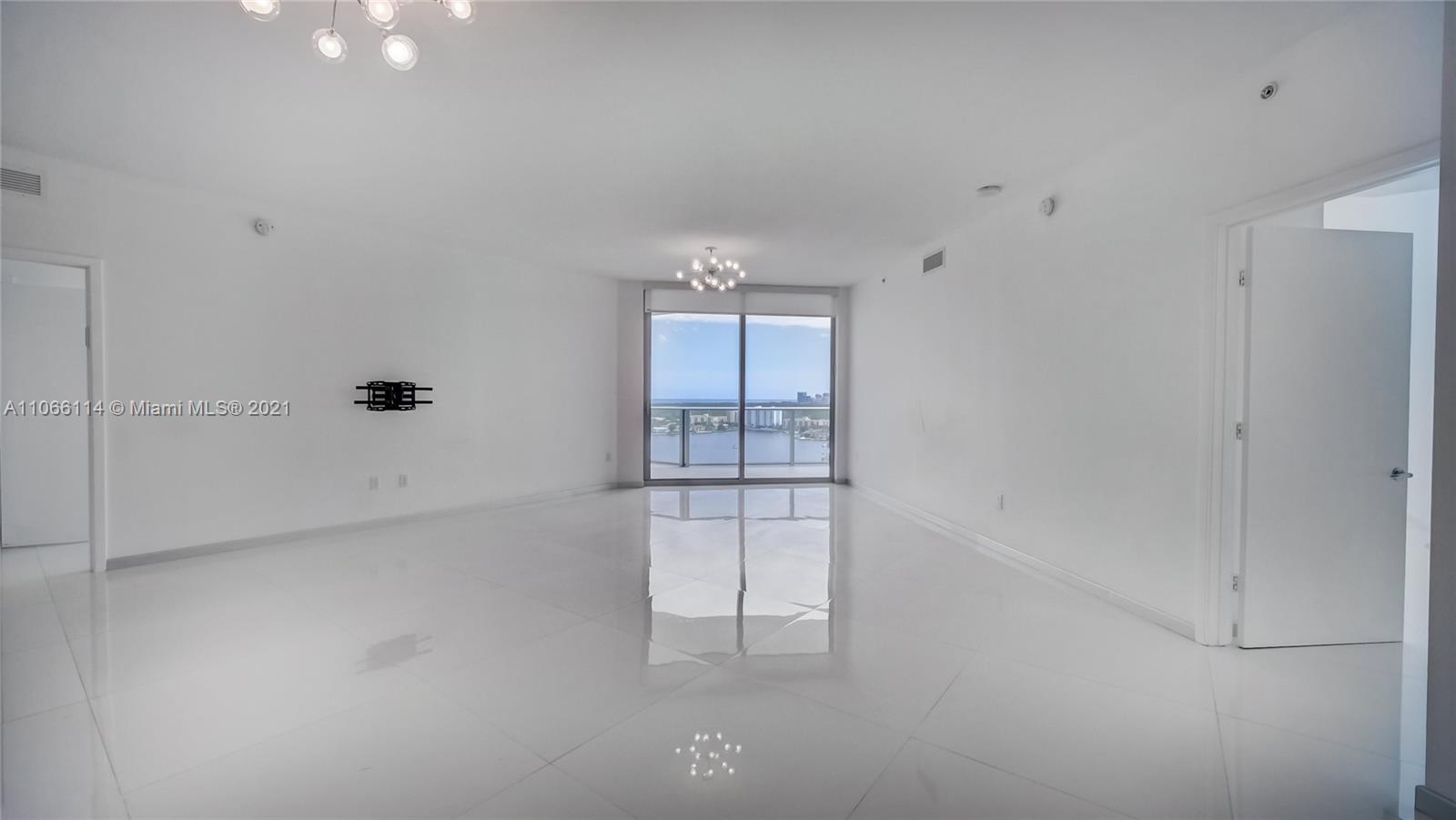 MARINA PALMS RESIDENCES S - Residential