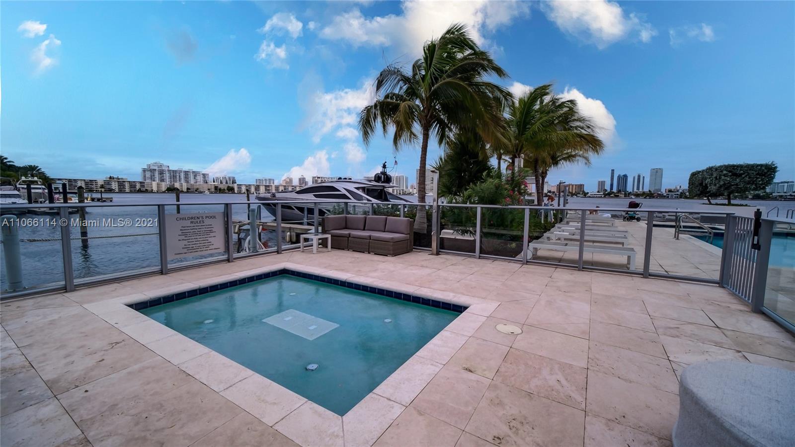 MARINA PALMS RESIDENCES S - Residential