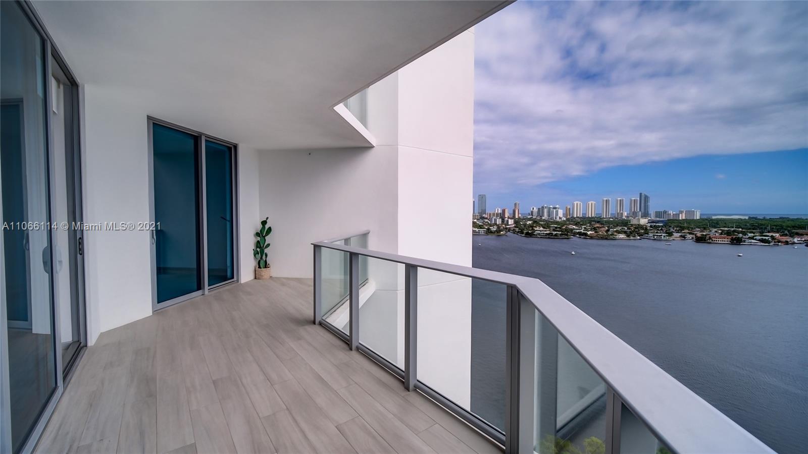 MARINA PALMS RESIDENCES S - Residential