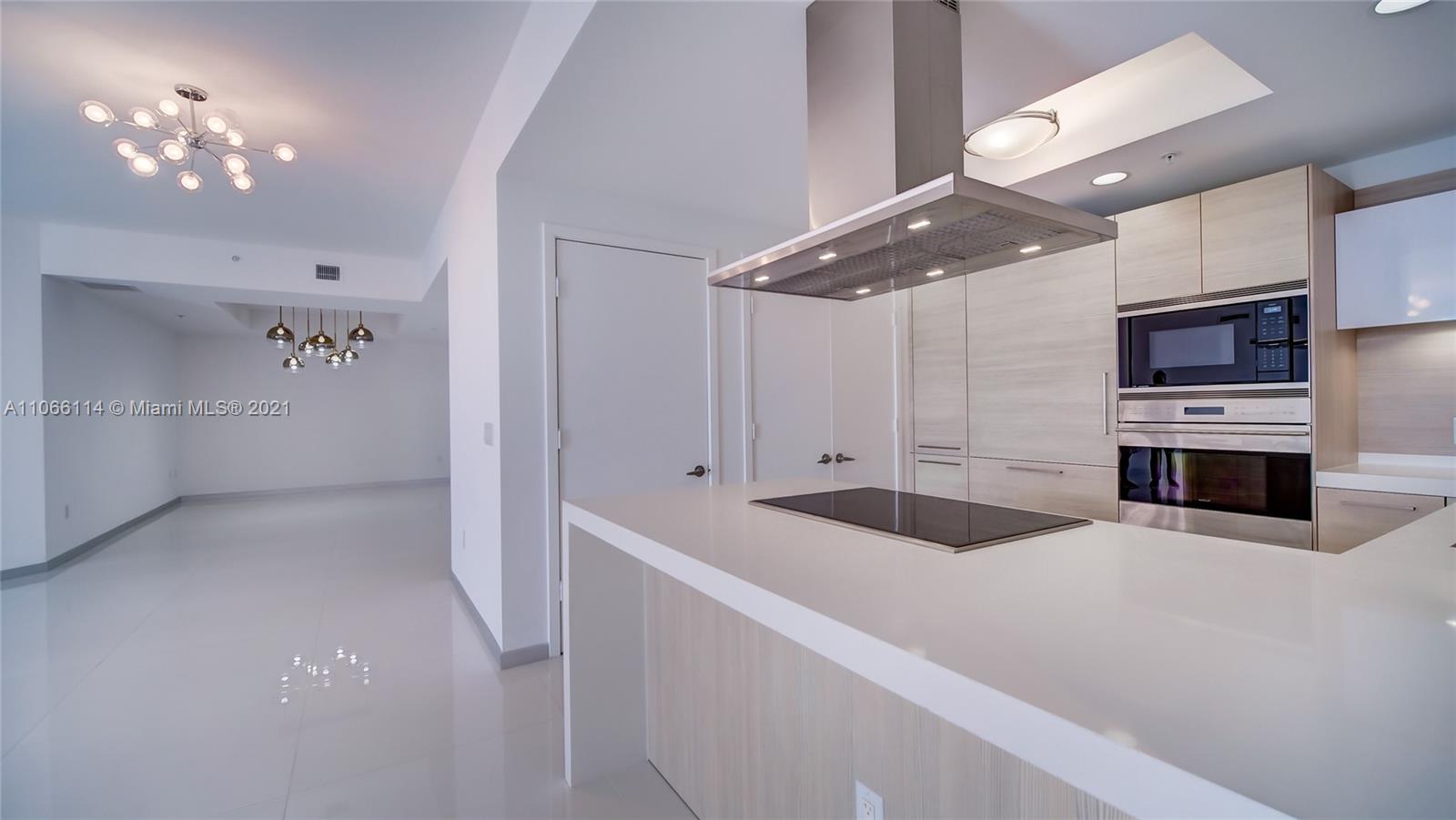 MARINA PALMS RESIDENCES S - Residential