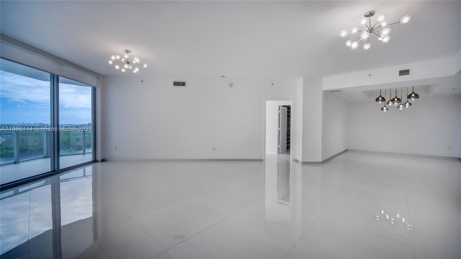 MARINA PALMS RESIDENCES S - Residential