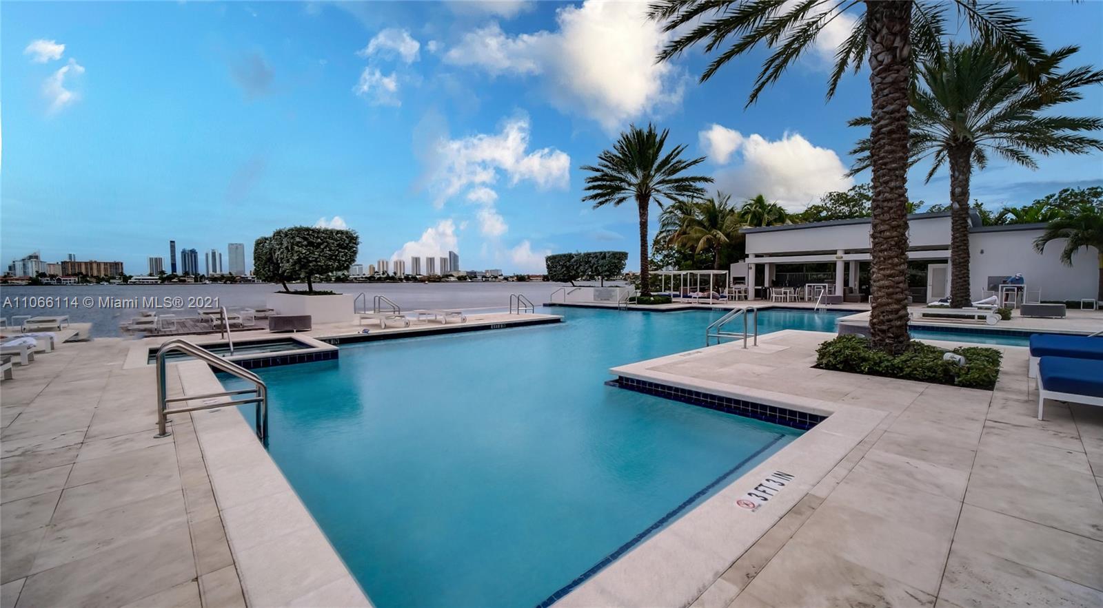 MARINA PALMS RESIDENCES S - Residential