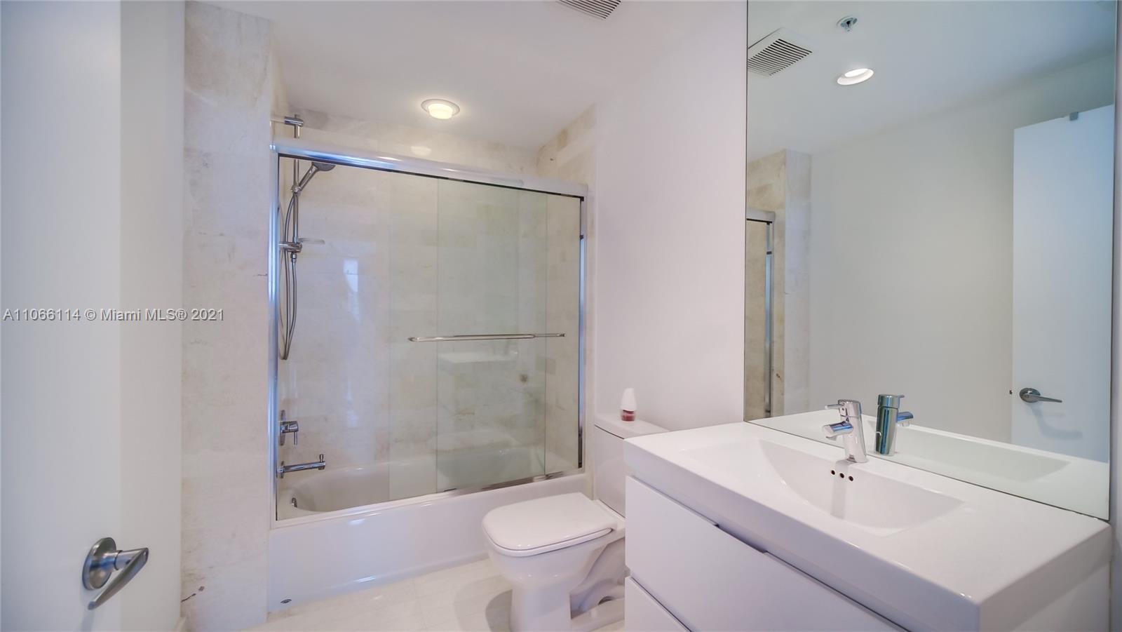 MARINA PALMS RESIDENCES S - Residential