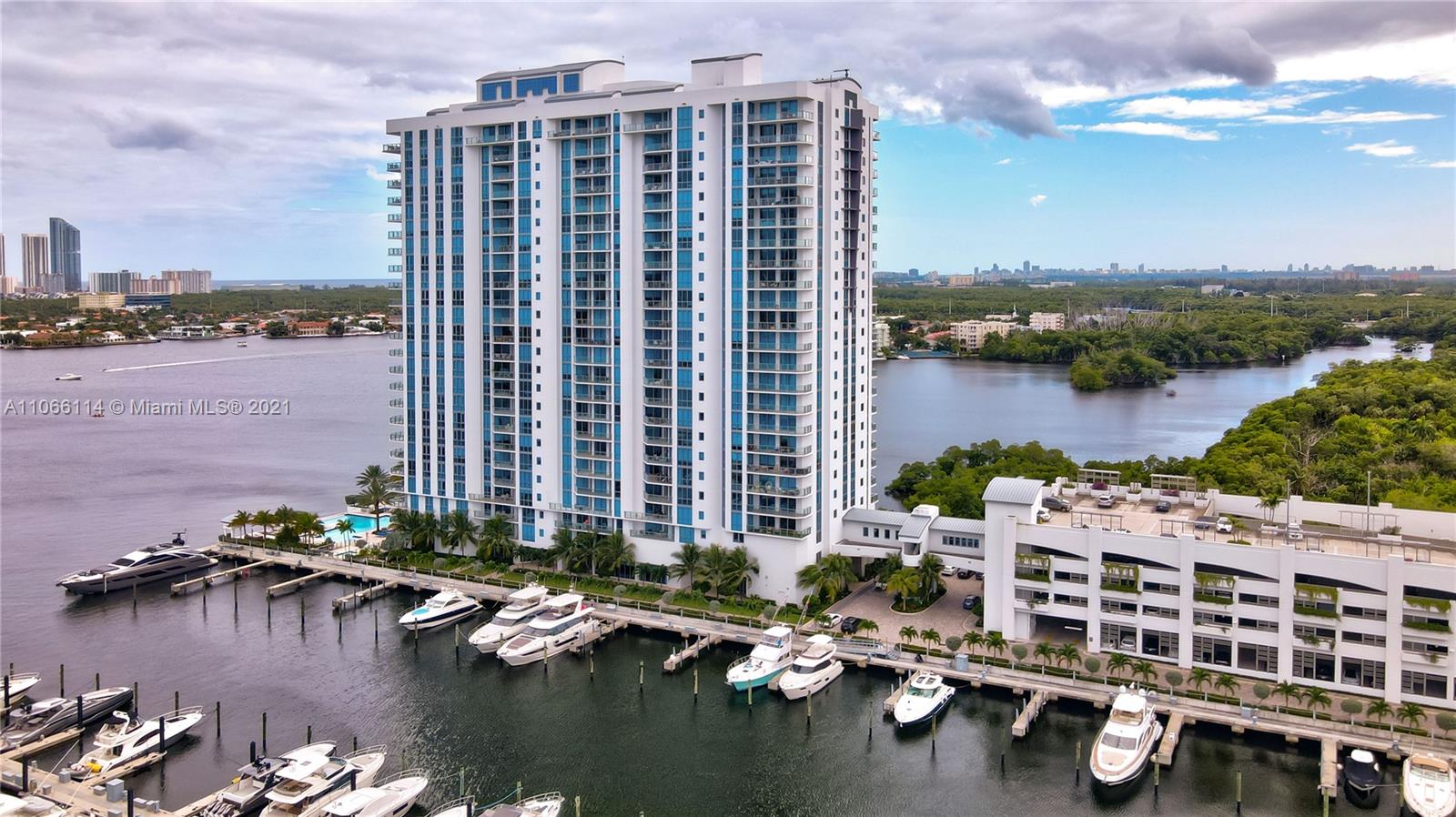 MARINA PALMS RESIDENCES S - Residential