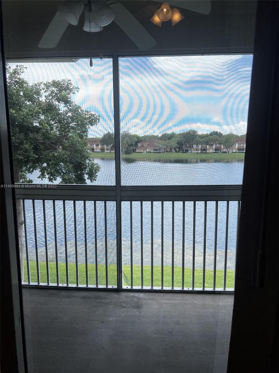 COLONNADES CONDO - Residential Lease