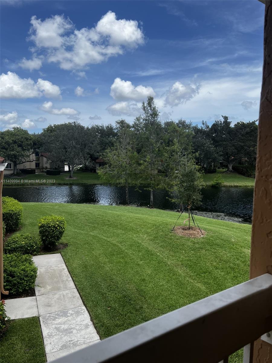 COLONNADES CONDO - Residential Lease