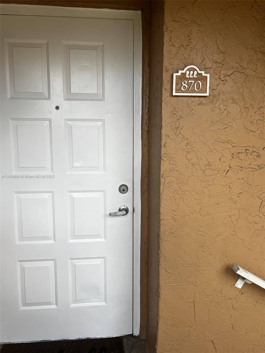 COLONNADES CONDO - Residential Lease