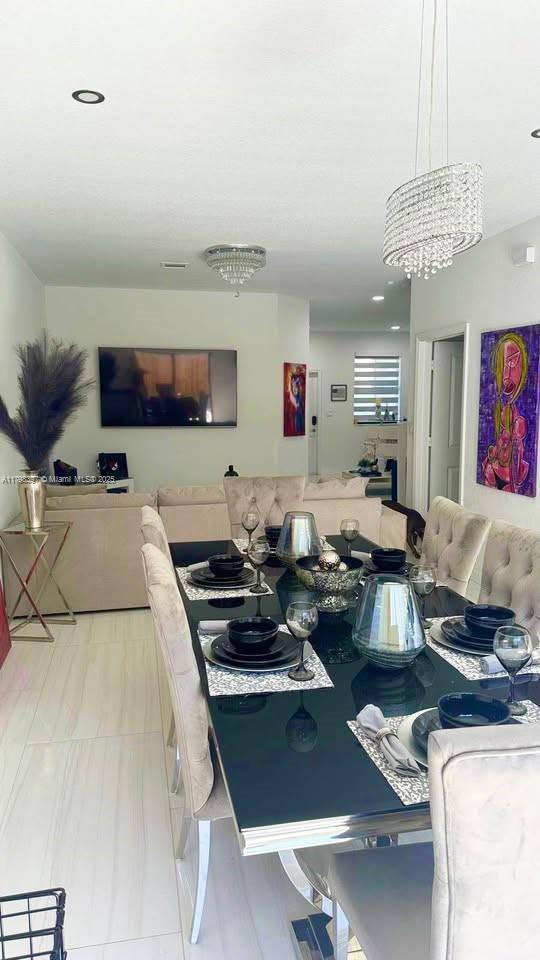 PINE ISLE - Residential