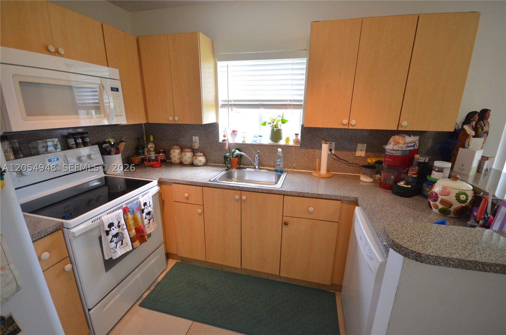 VENETIA GARDENS CONDO - Residential