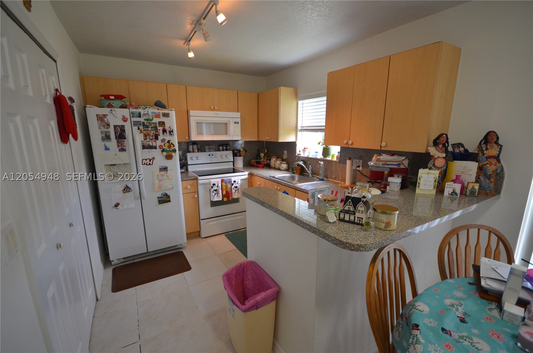 VENETIA GARDENS CONDO - Residential