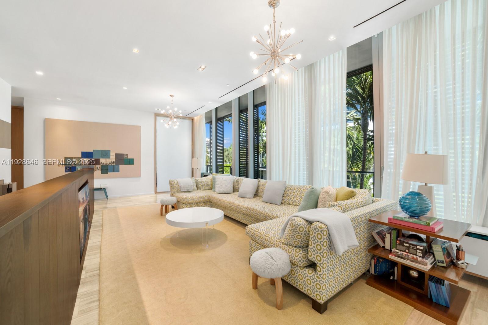 OCEANA KEY BISCAYNE CONDO - Residential