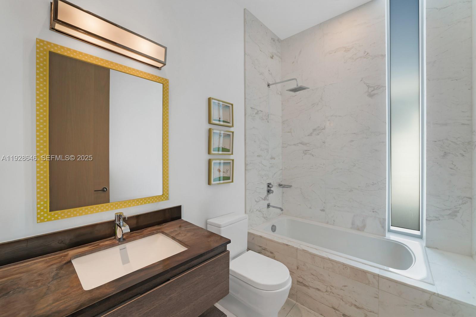 OCEANA KEY BISCAYNE CONDO - Residential