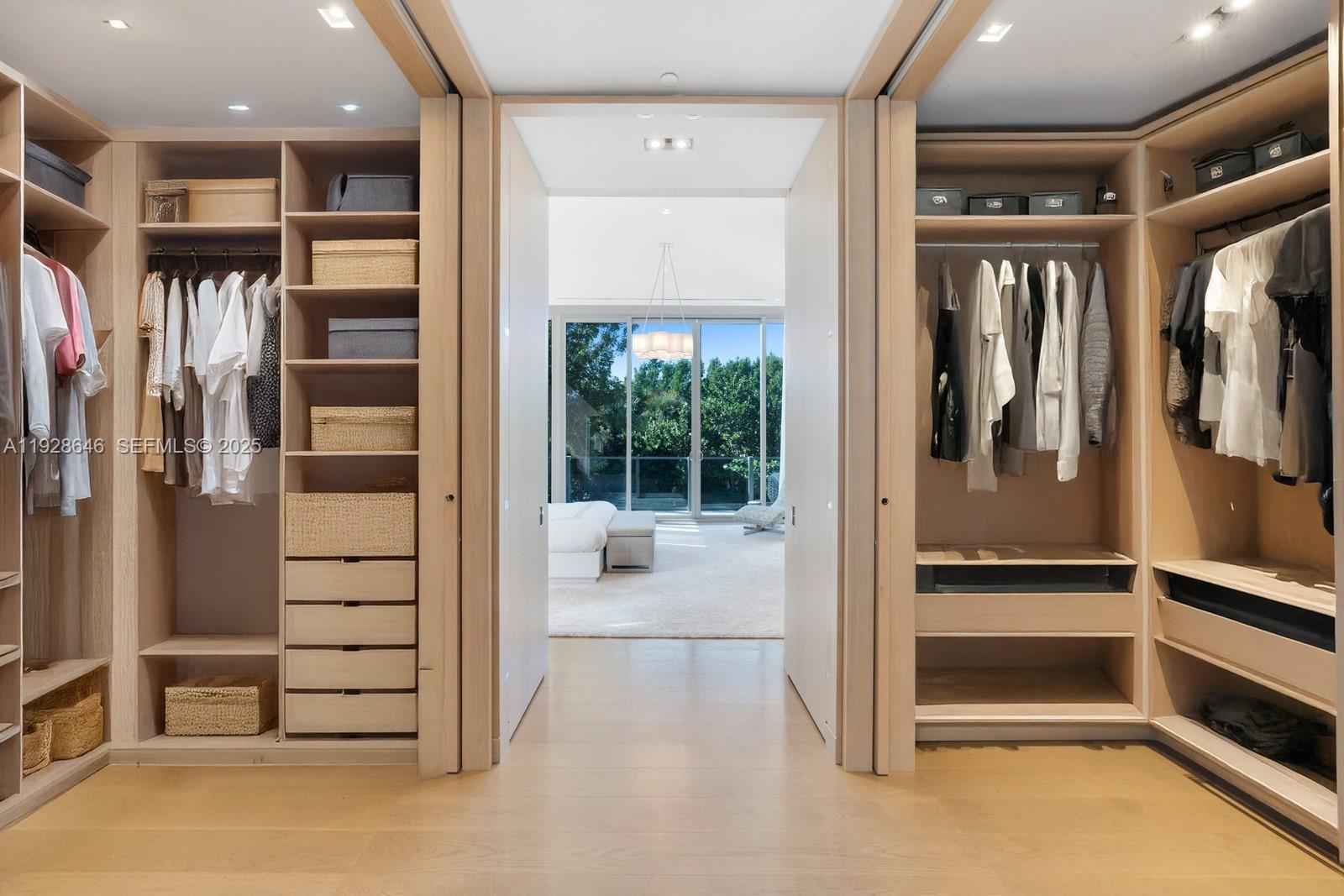 OCEANA KEY BISCAYNE CONDO - Residential