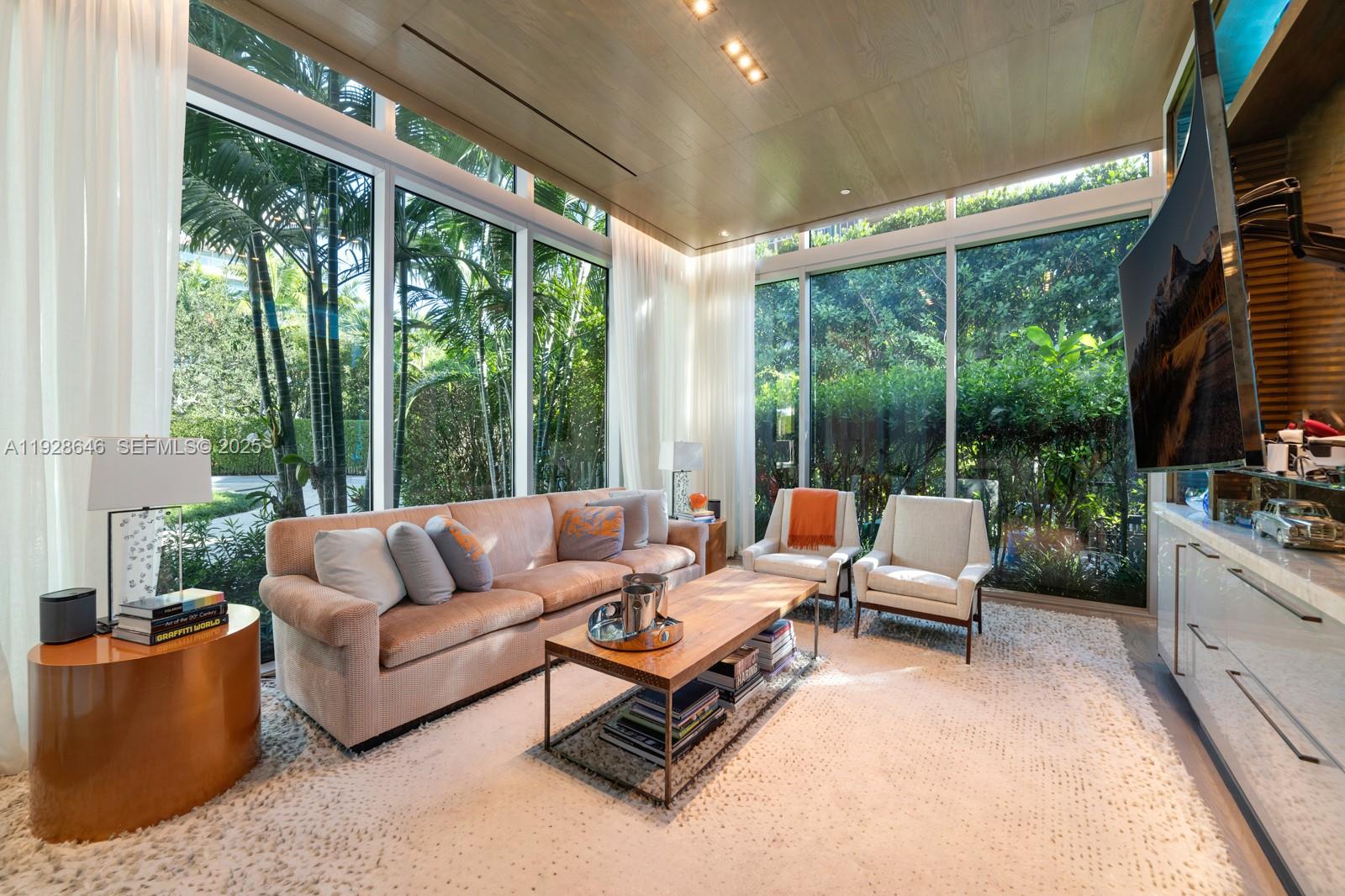 OCEANA KEY BISCAYNE CONDO - Residential