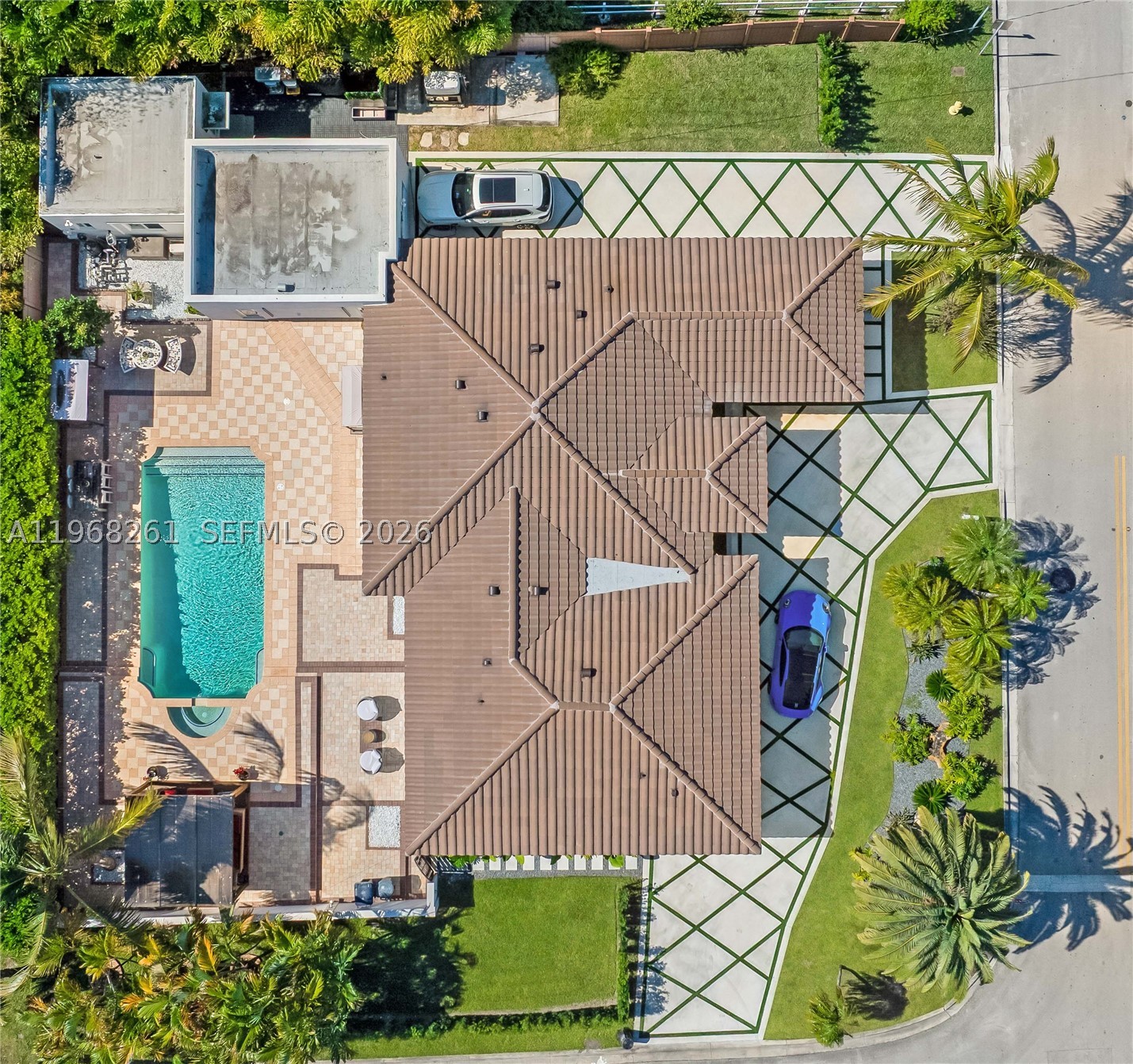 ALTOS DEL MAR NO 5 - Residential