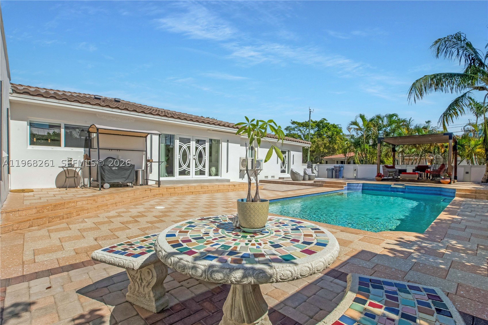ALTOS DEL MAR NO 5 - Residential
