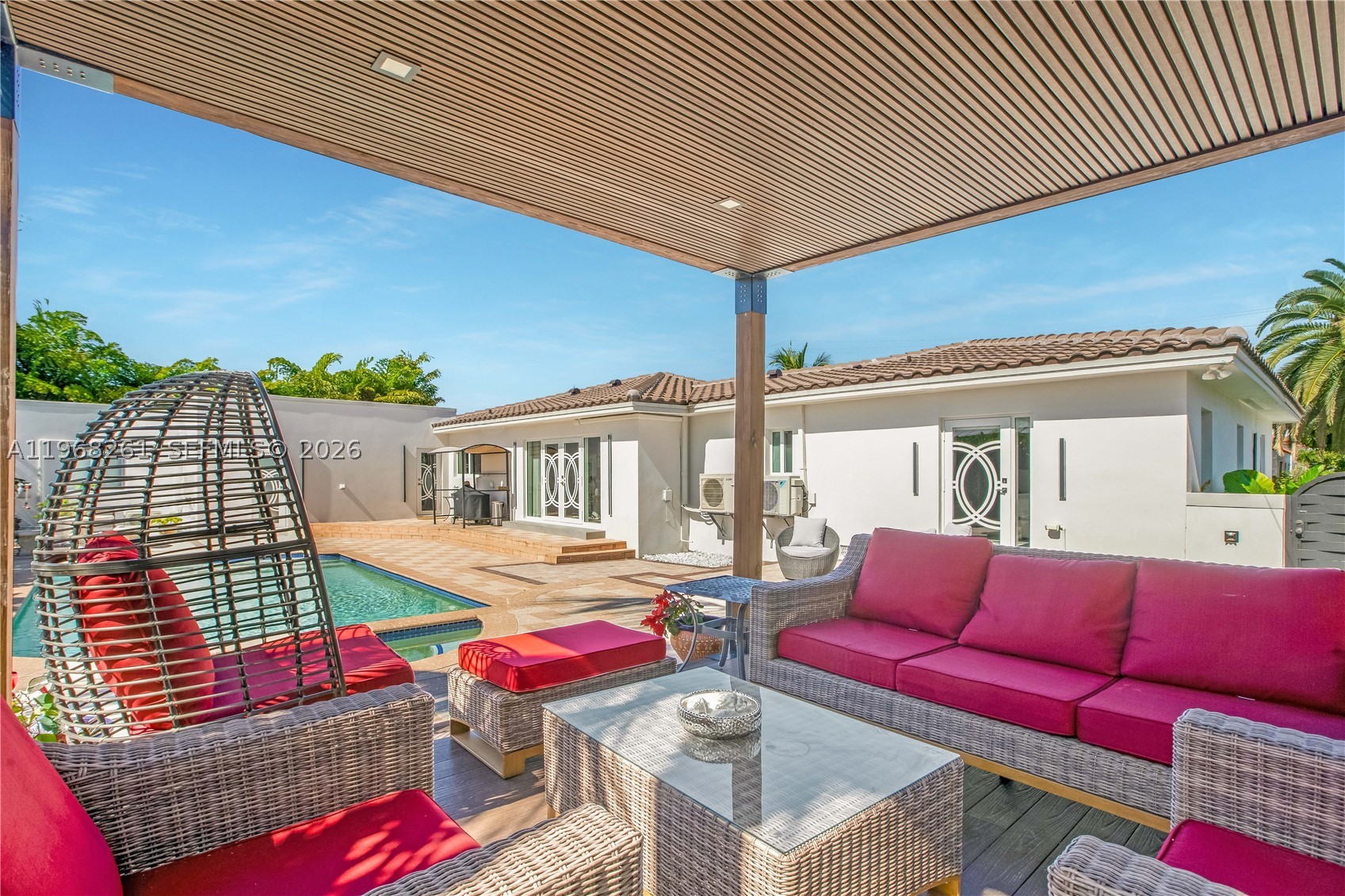 ALTOS DEL MAR NO 5 - Residential