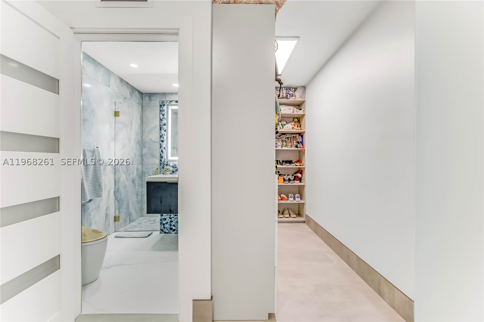 ALTOS DEL MAR NO 5 - Residential