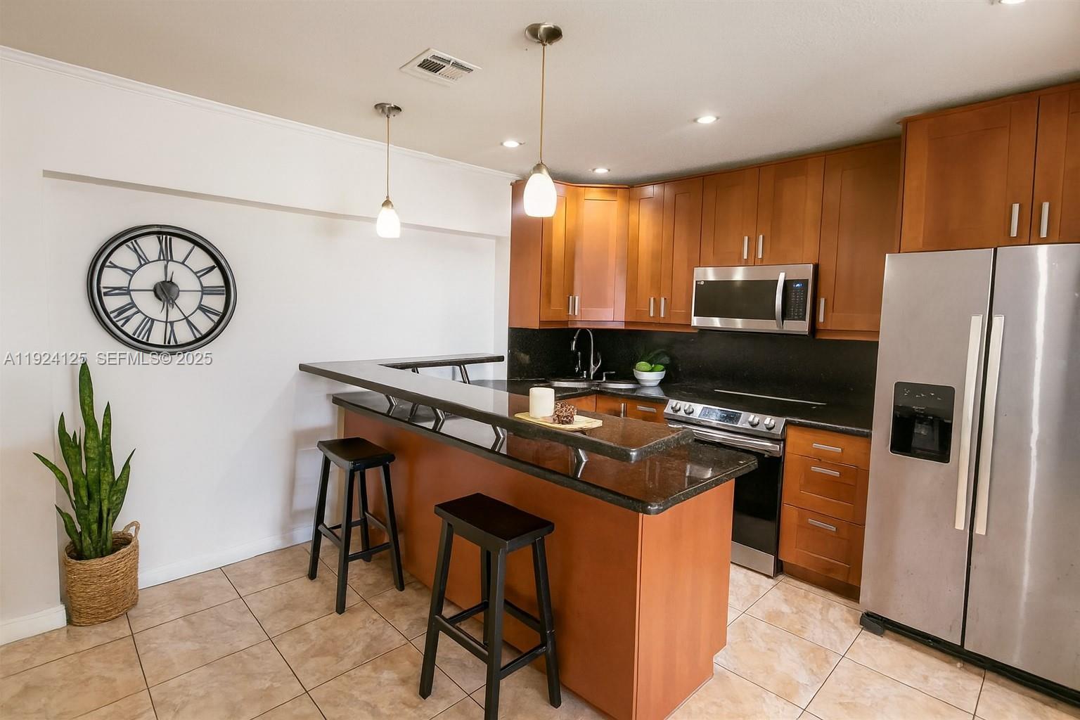 TAMARAC LAKES - Residential