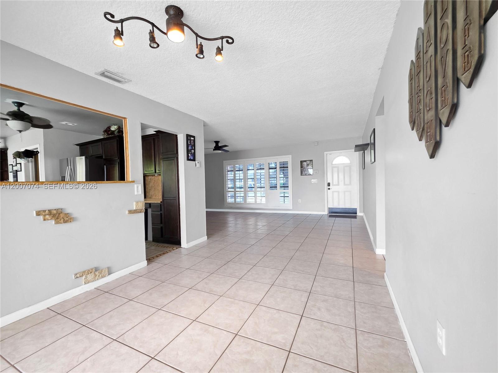 SUNRISE GOLF VILLAGE SEC - Residential