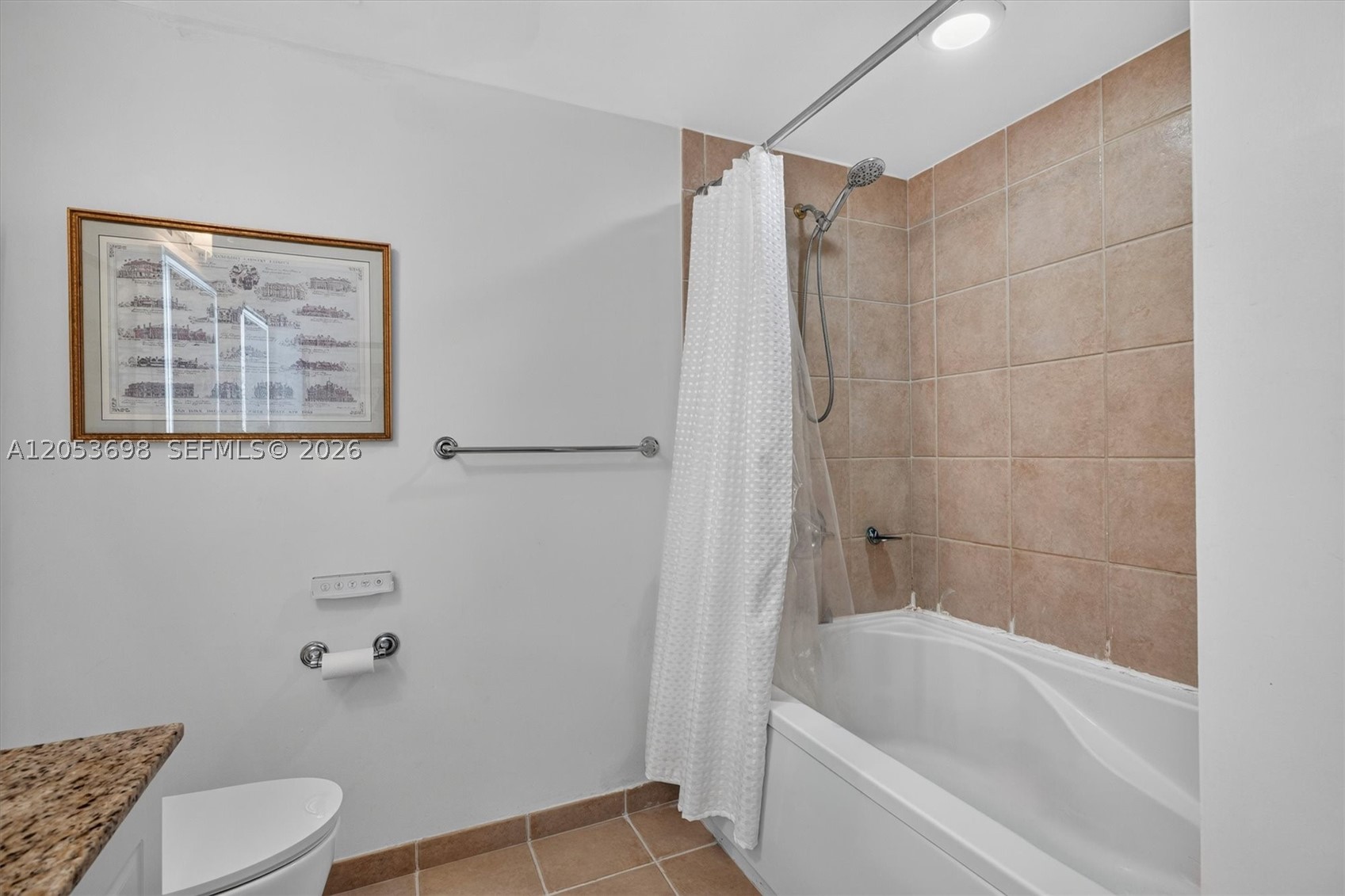 TURNBERRY ON THE GREEN - Residential