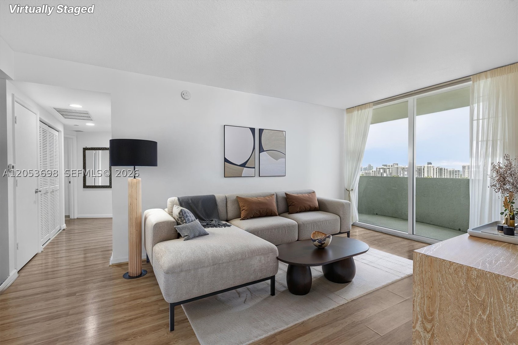 TURNBERRY ON THE GREEN - Residential