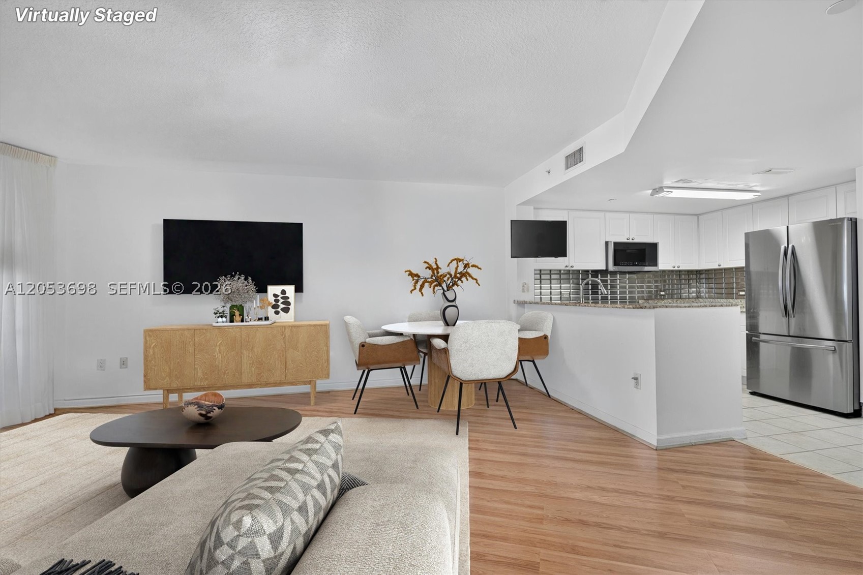 TURNBERRY ON THE GREEN - Residential