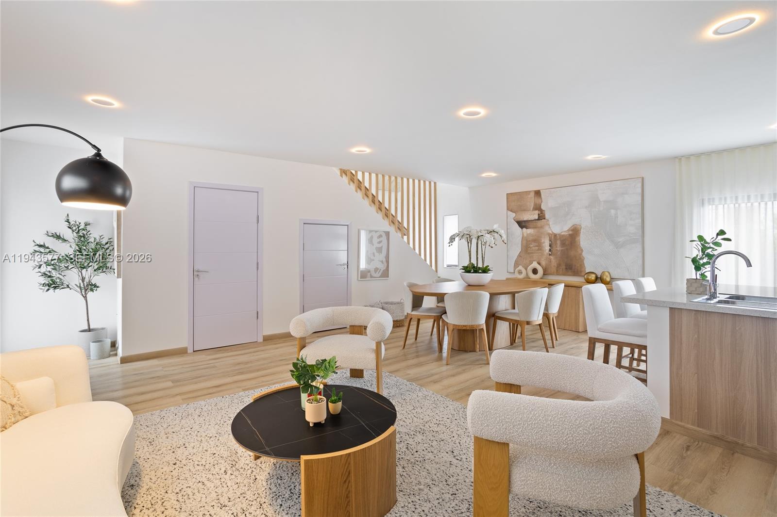 ALPHAVILLE II CONDO - Residential