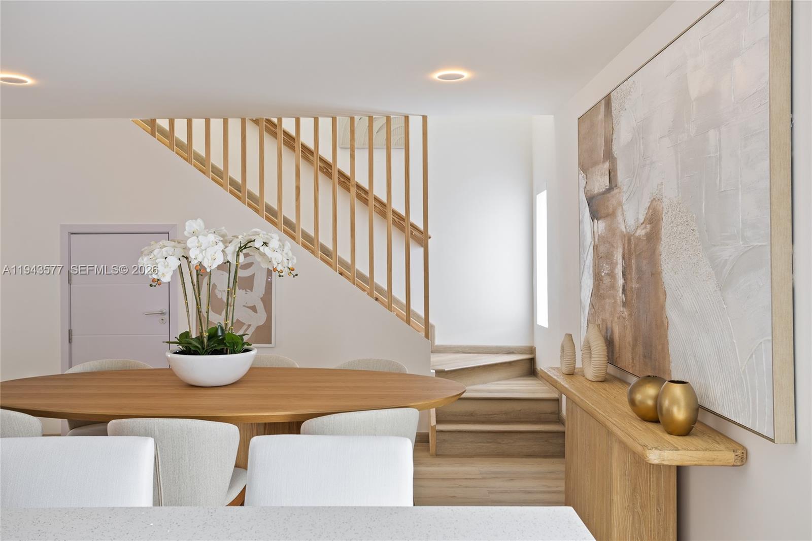 ALPHAVILLE II CONDO - Residential