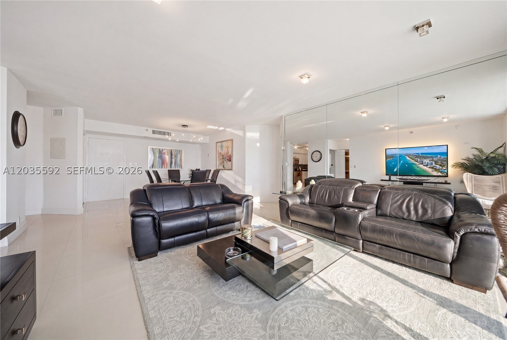 MYSTIC POINTE TOWER 500 C - Residential