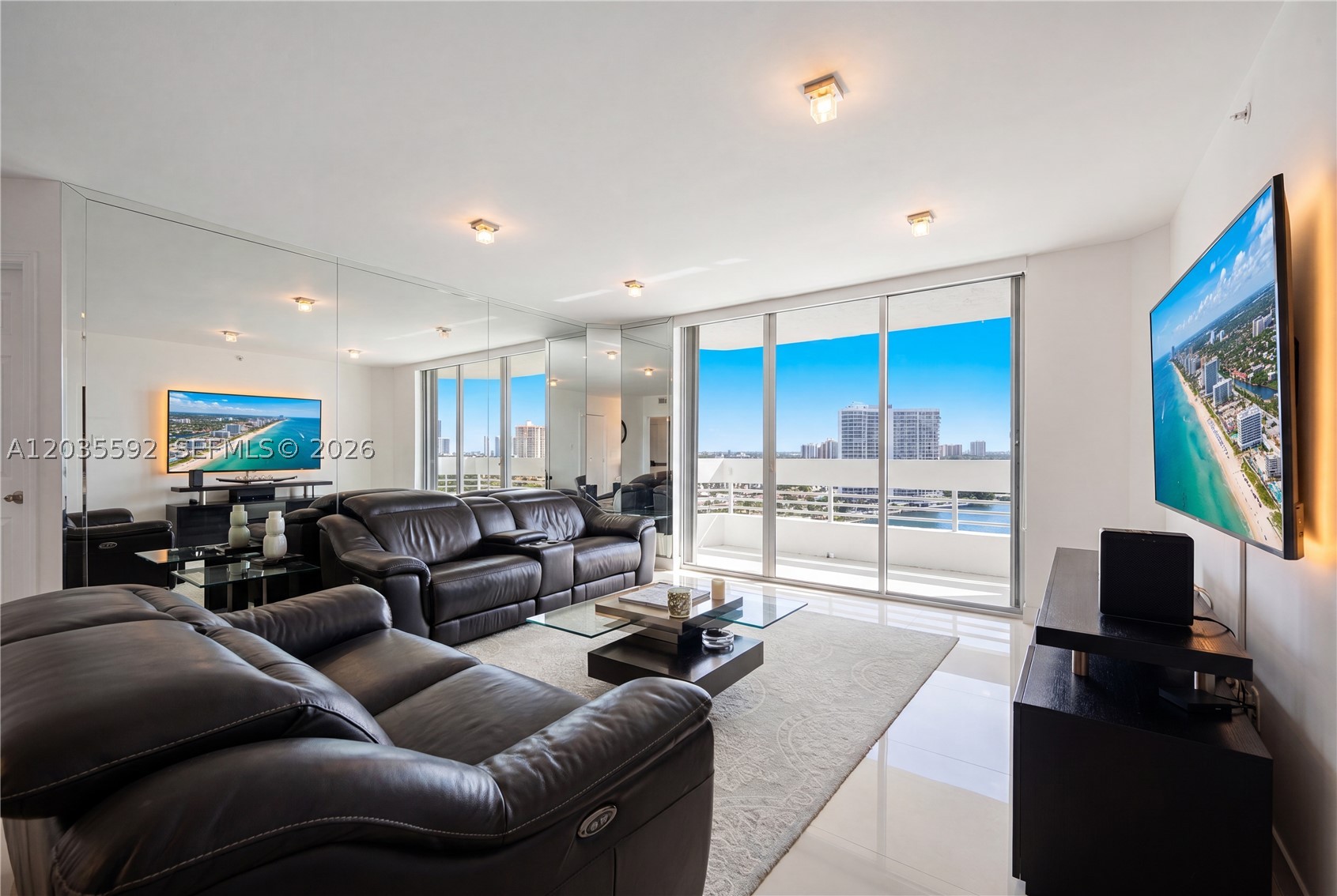 MYSTIC POINTE TOWER 500 C - Residential