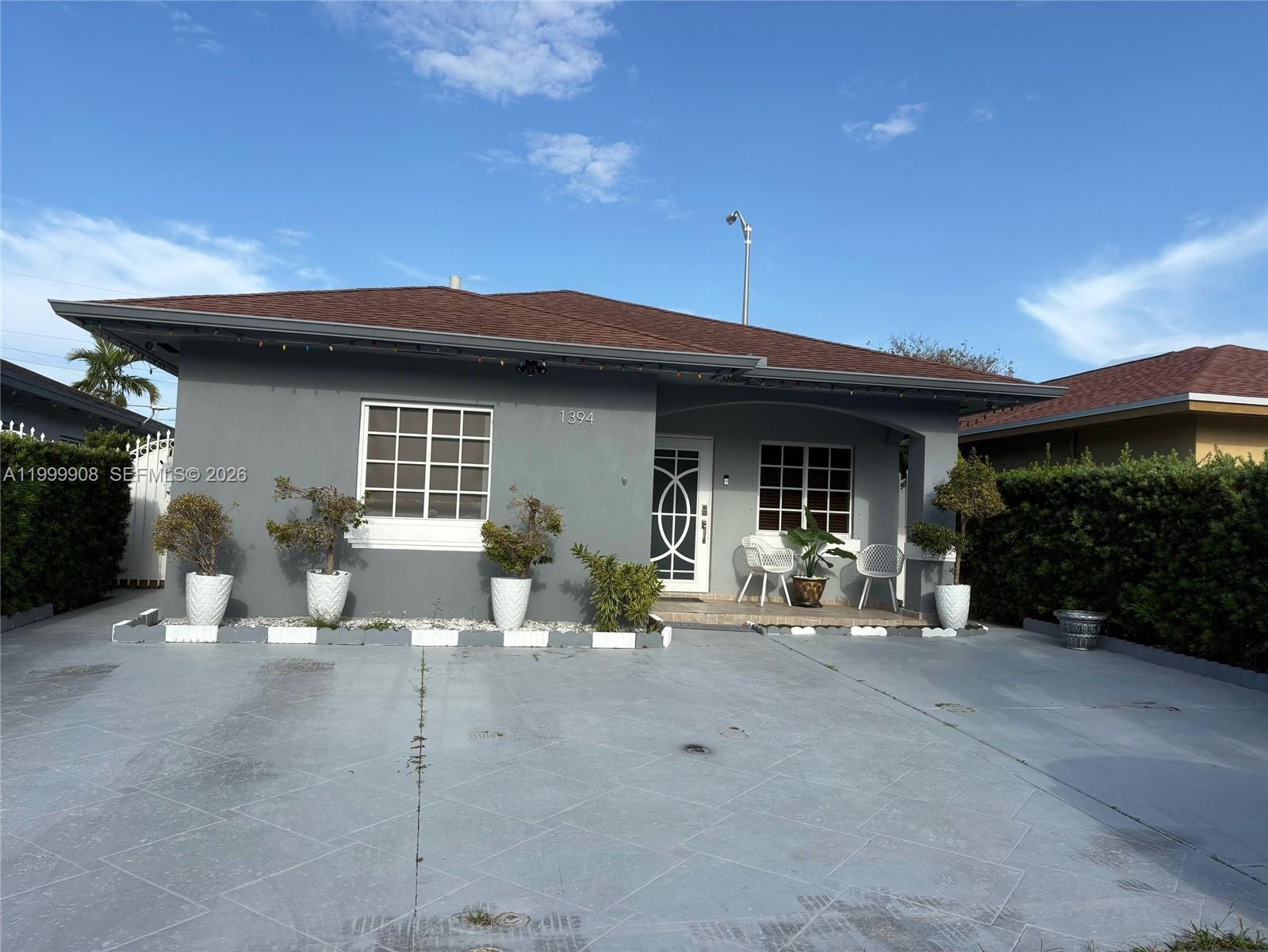 PACIFICA ESTATES - Residential