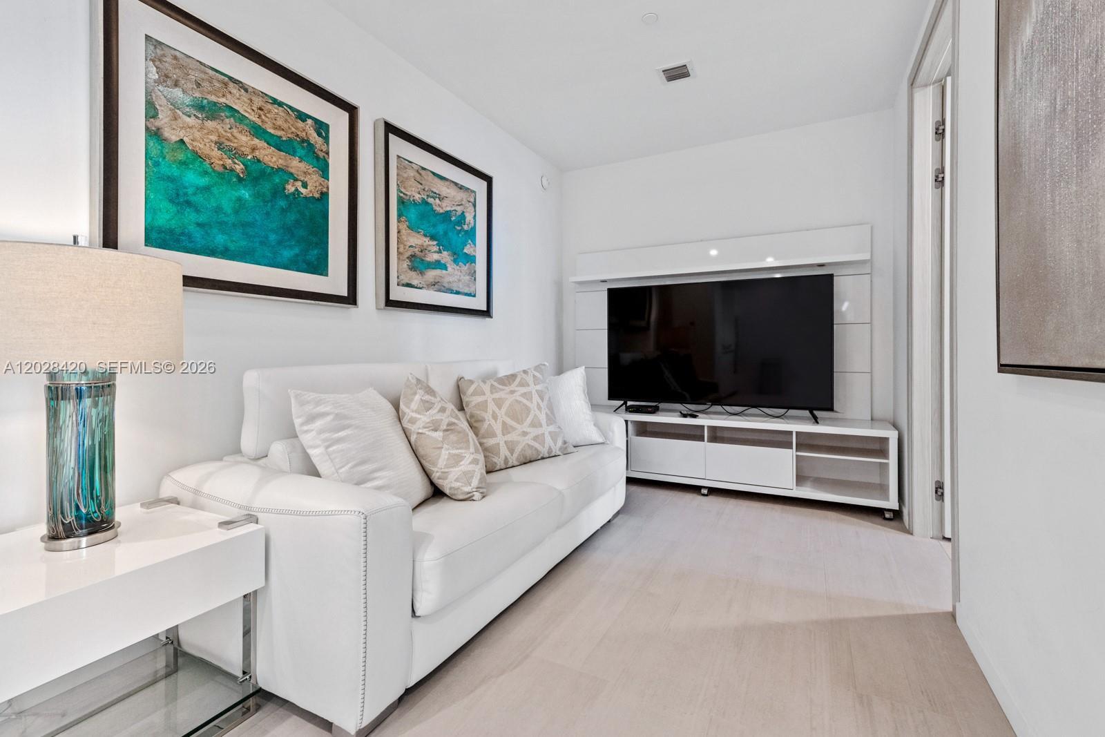 BRICKELL FLATIRON CONDO - Residential Lease