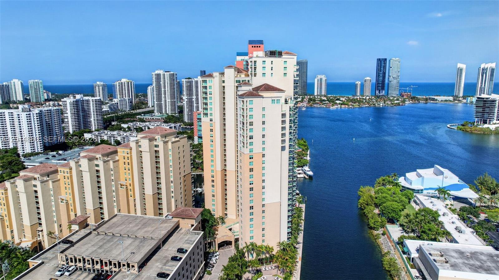 AVENTURA MARINA CONDO NUM - Residential
