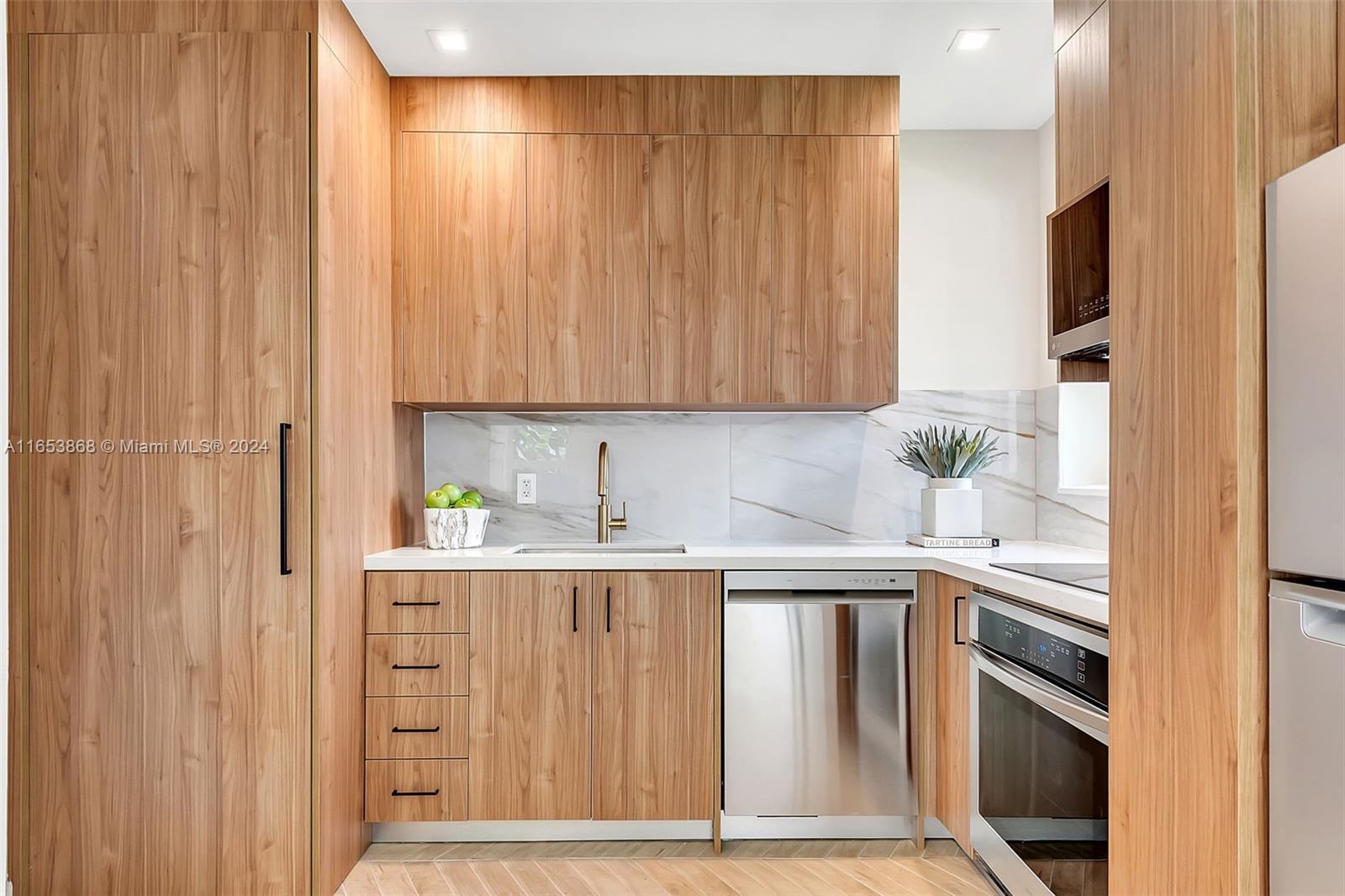 NEW SHENANDOAH - Residential Lease