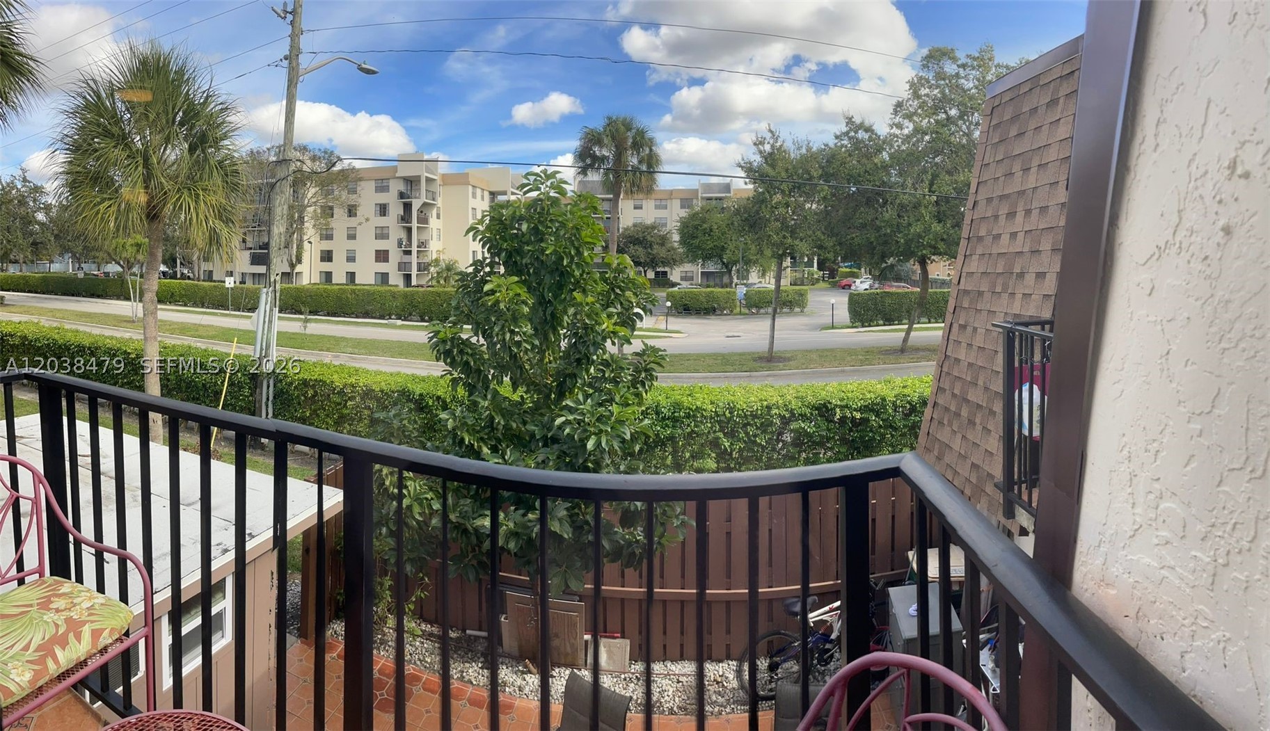 WOODLAND LAKE ESTATES - Residential