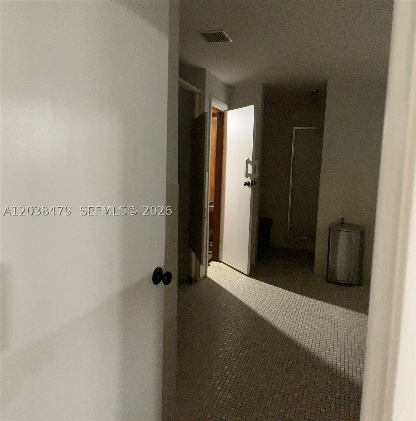 WOODLAND LAKE ESTATES - Residential