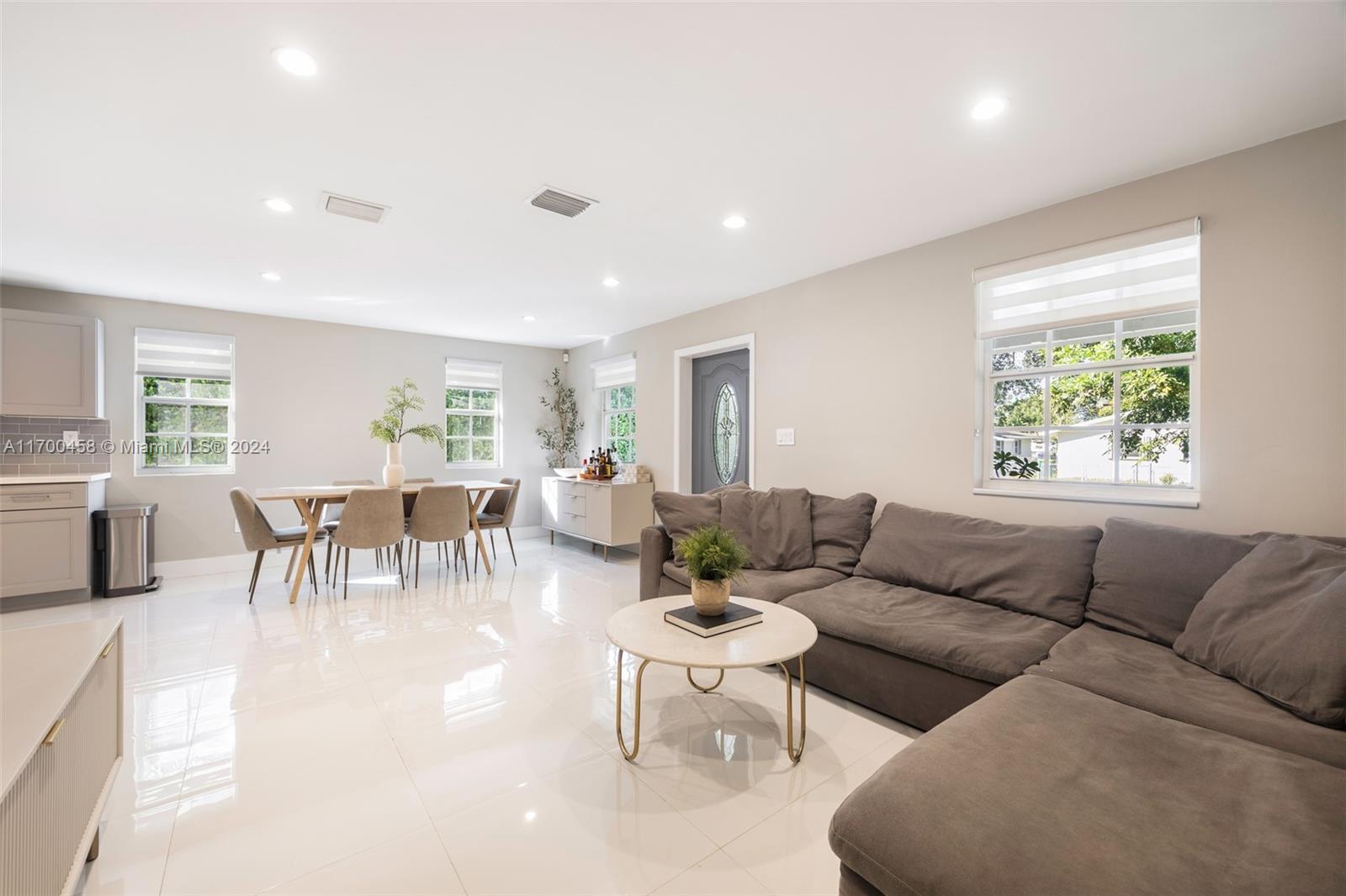 FROW HOMESTEAD - Residential