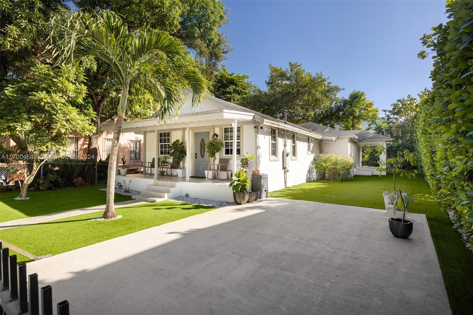 FROW HOMESTEAD - Residential