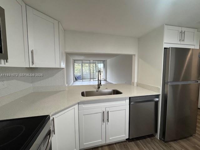 ROLLING GREEN CONDO F - Residential