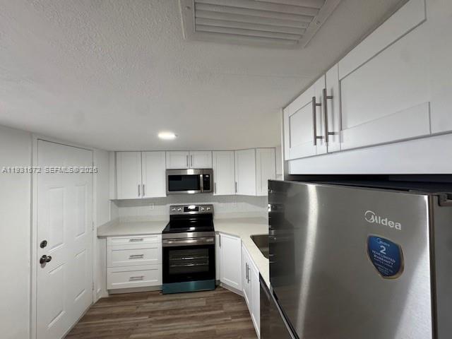 ROLLING GREEN CONDO F - Residential