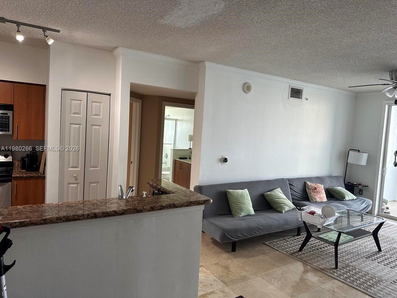PORTO BELLAGIO CONDO - Residential
