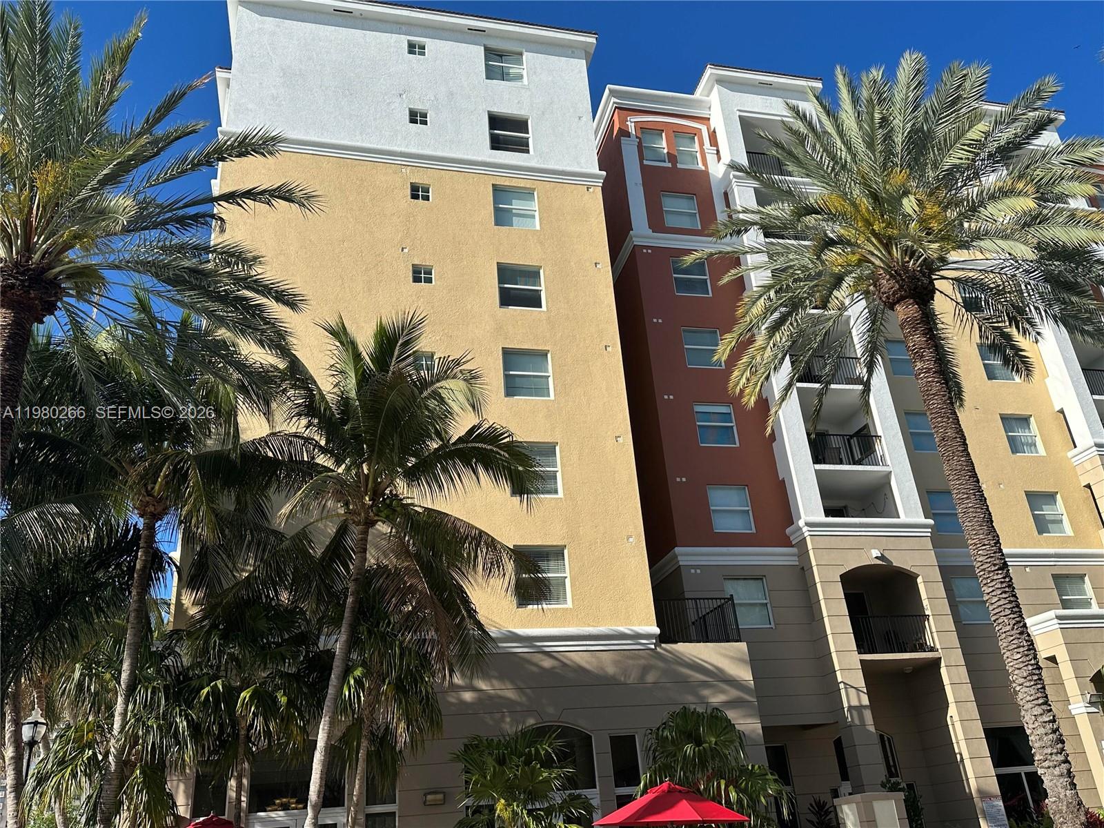 PORTO BELLAGIO CONDO - Residential