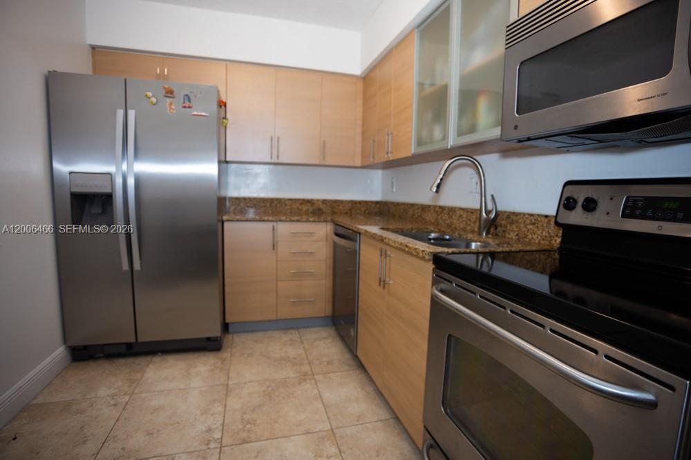 PARC CENTRAL AVENTURA EAS - Residential
