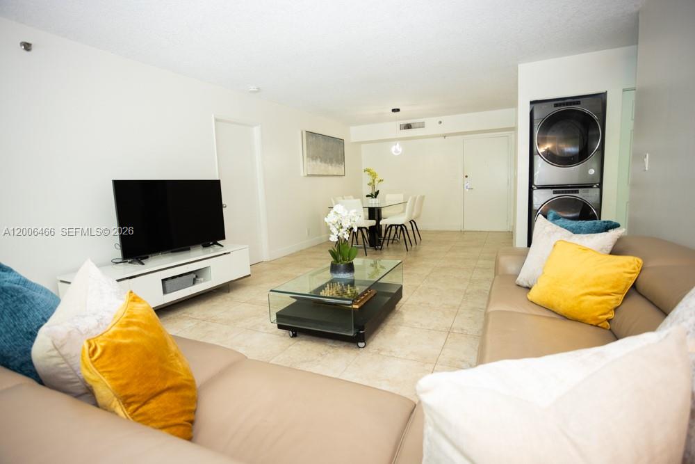 PARC CENTRAL AVENTURA EAS - Residential