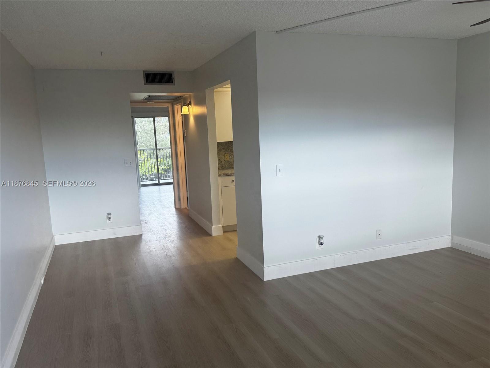 KINGSLEY AT CENTURY VILLA - Residential Lease