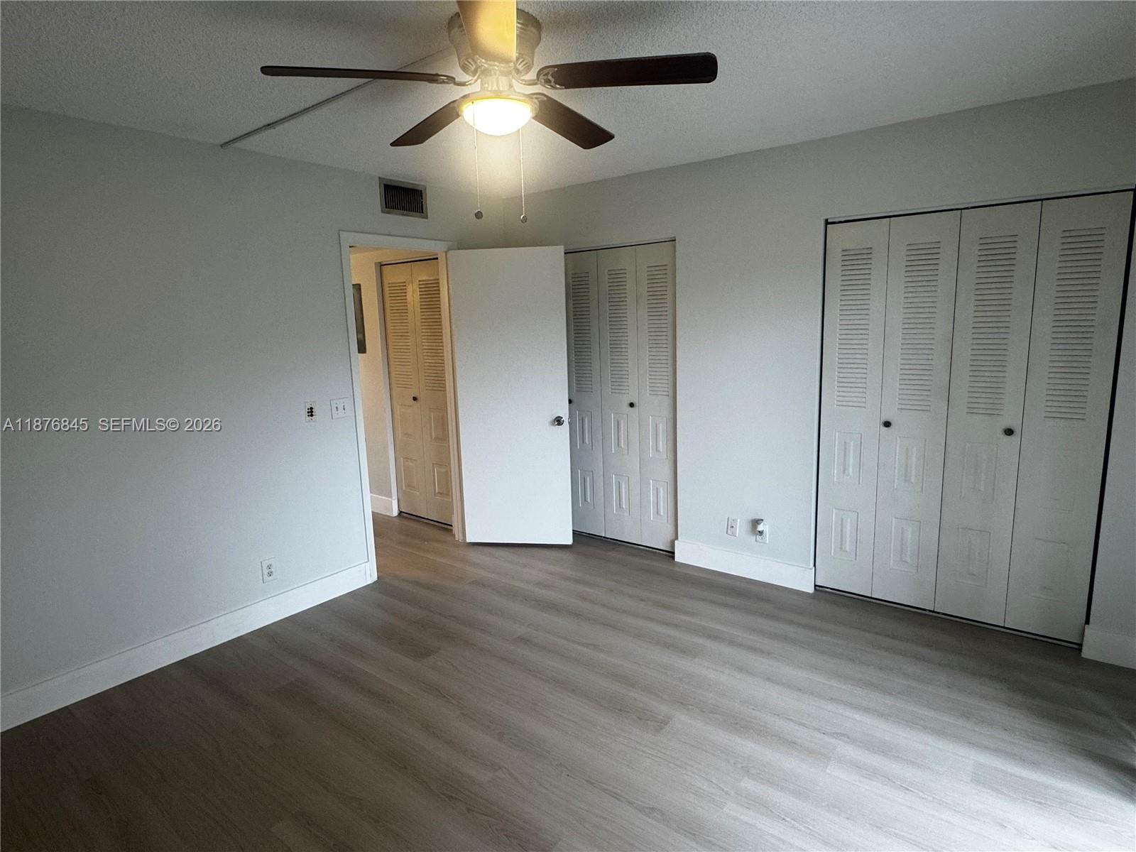 KINGSLEY AT CENTURY VILLA - Residential Lease