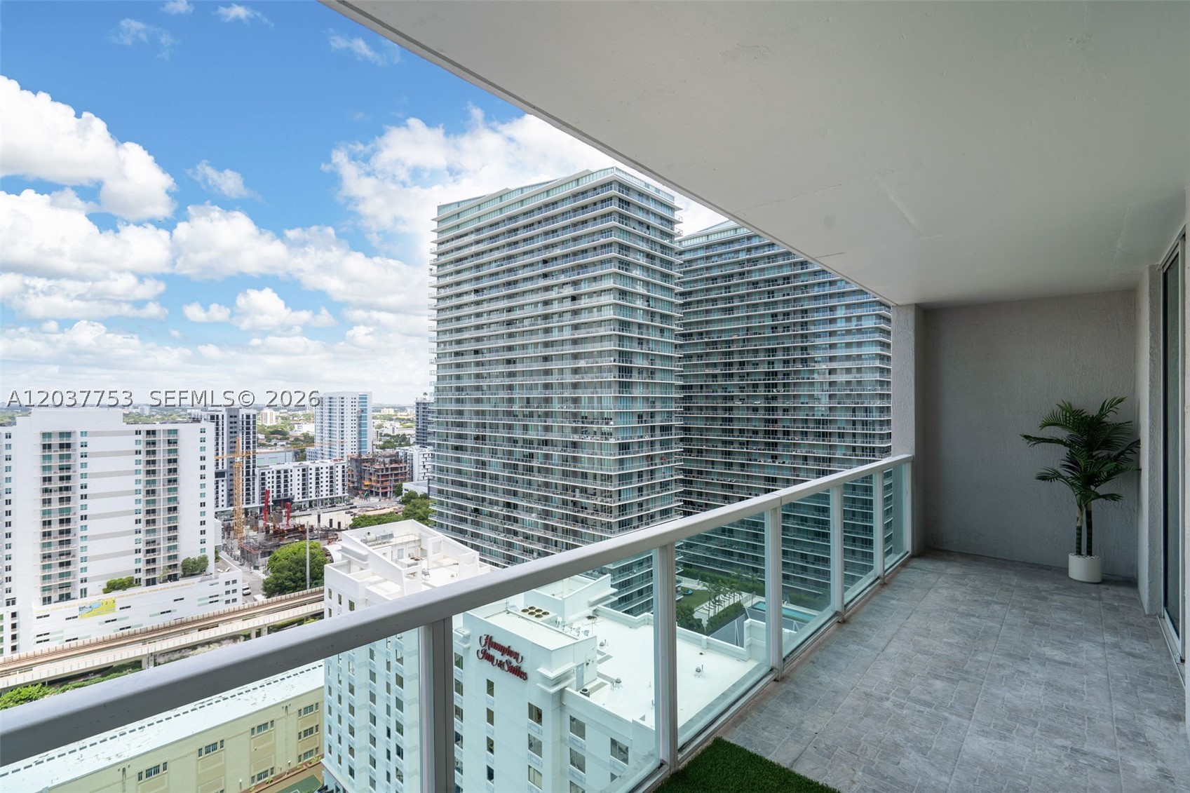 VUE AT BRICKELL CONDO - Residential